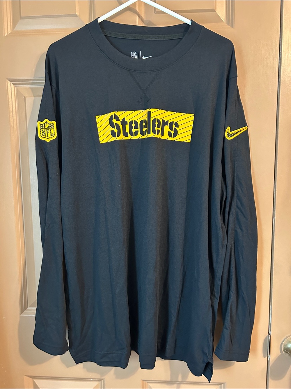 Nike Black Long Sleeve Steelers Tee with Yellow Logos